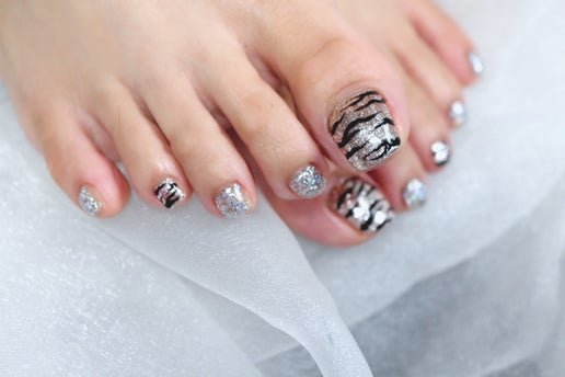 👣デザイン①（アート４本）